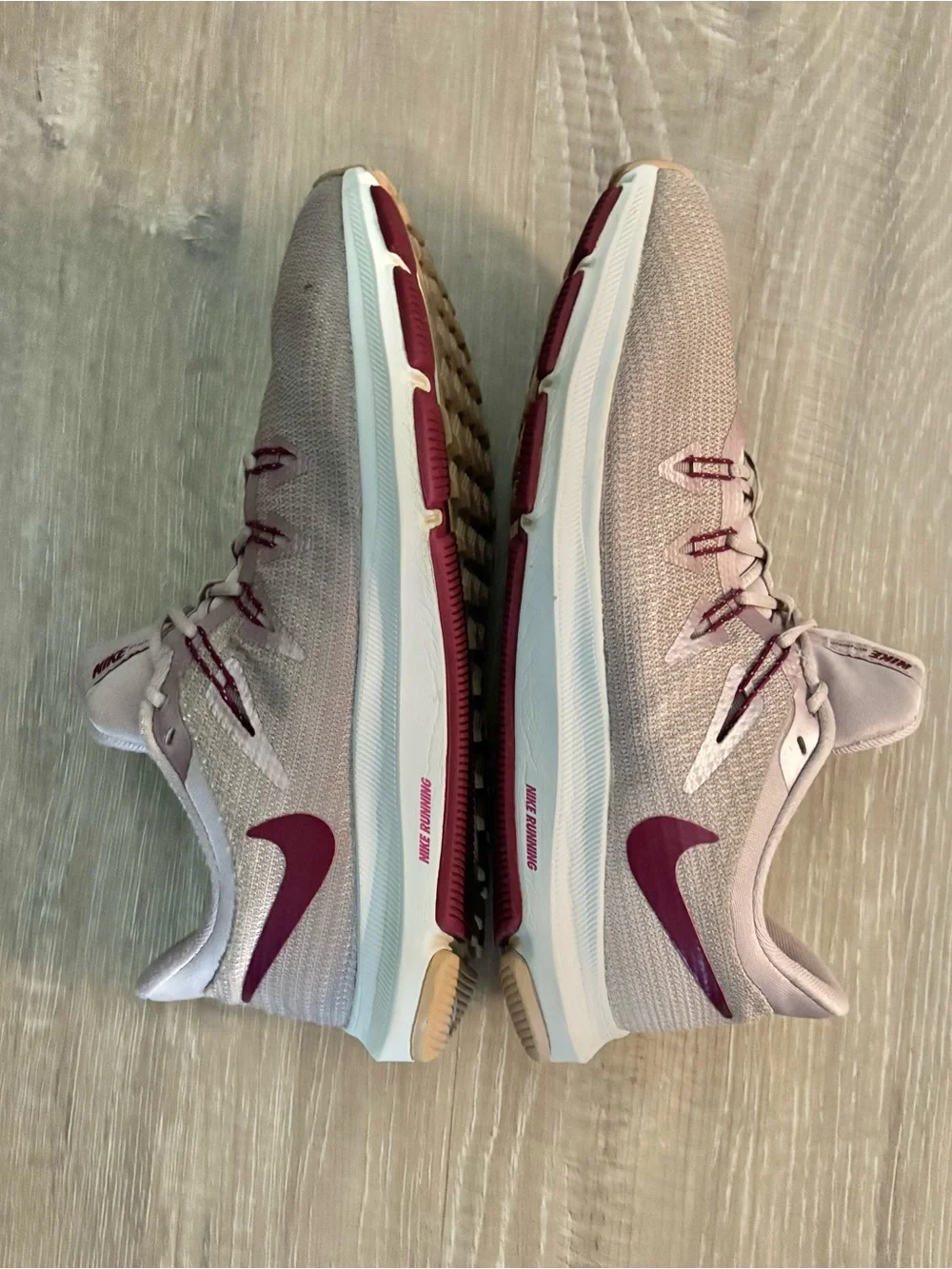 Nike quest plum